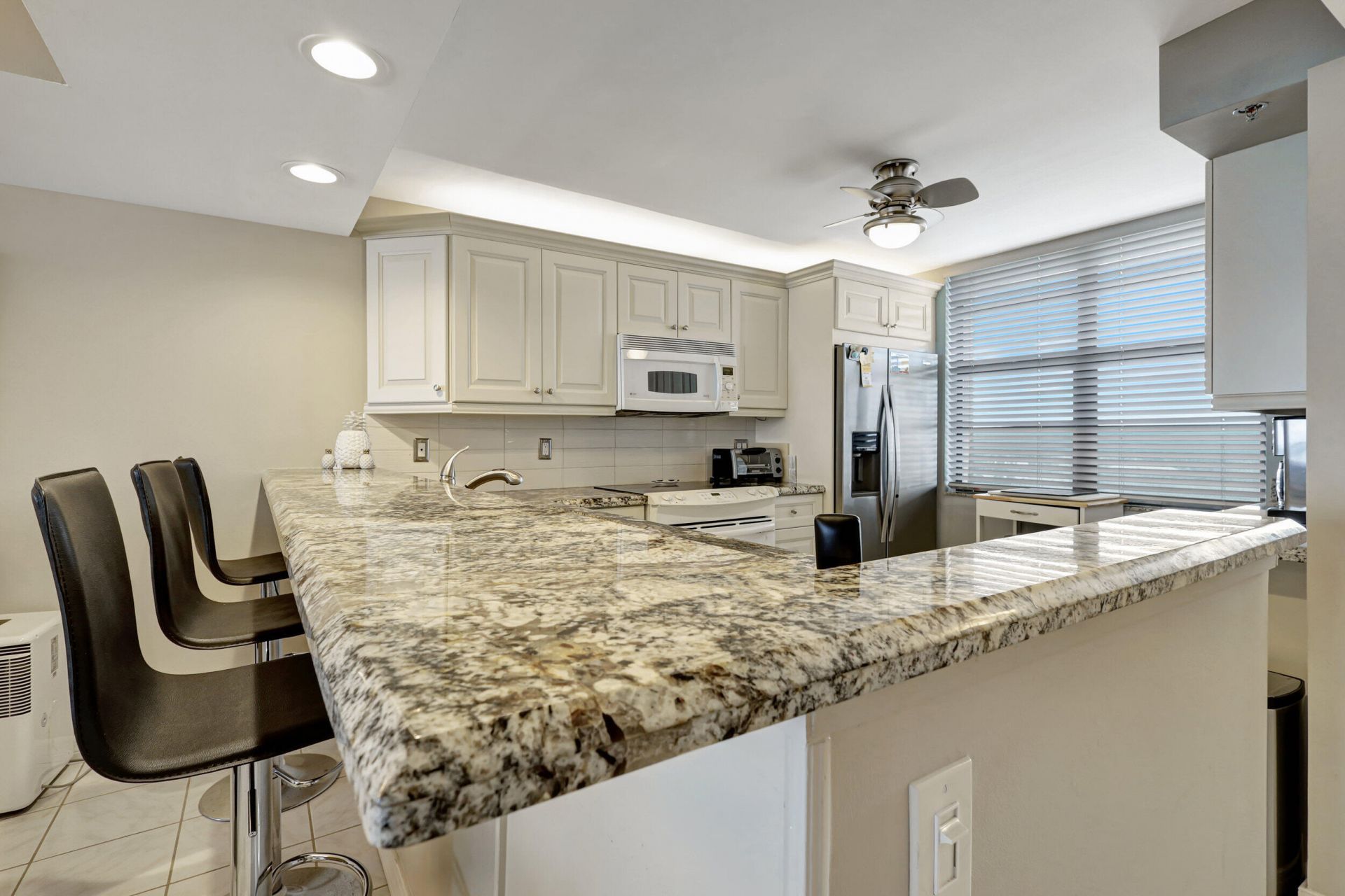 840 Ocean Drive, Unit 806, Juno Beach, FL 33408 Photo