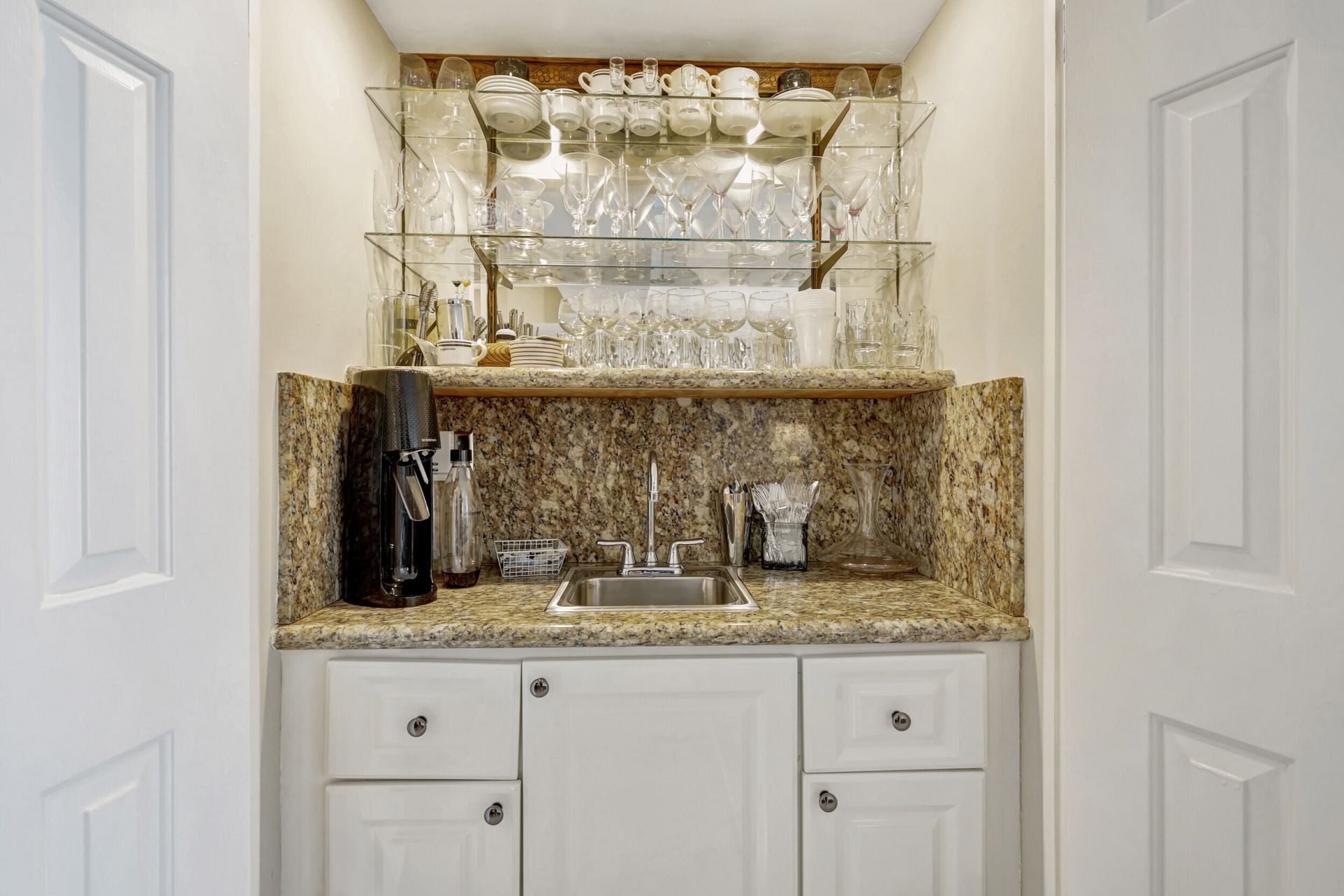 840 Ocean Drive, Unit 806, Juno Beach, FL 33408 Photo