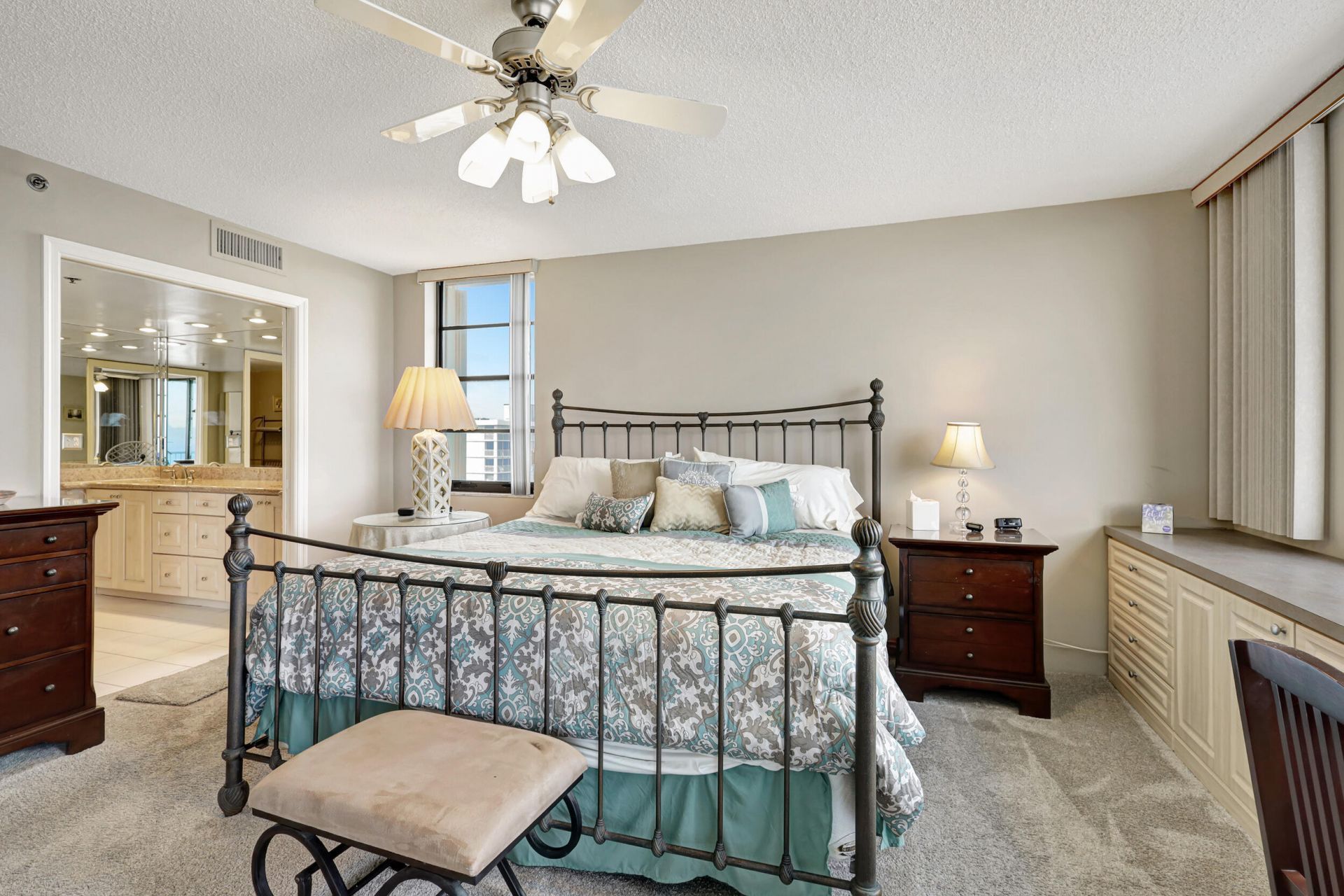 840 Ocean Drive, Unit 806, Juno Beach, FL 33408 Photo