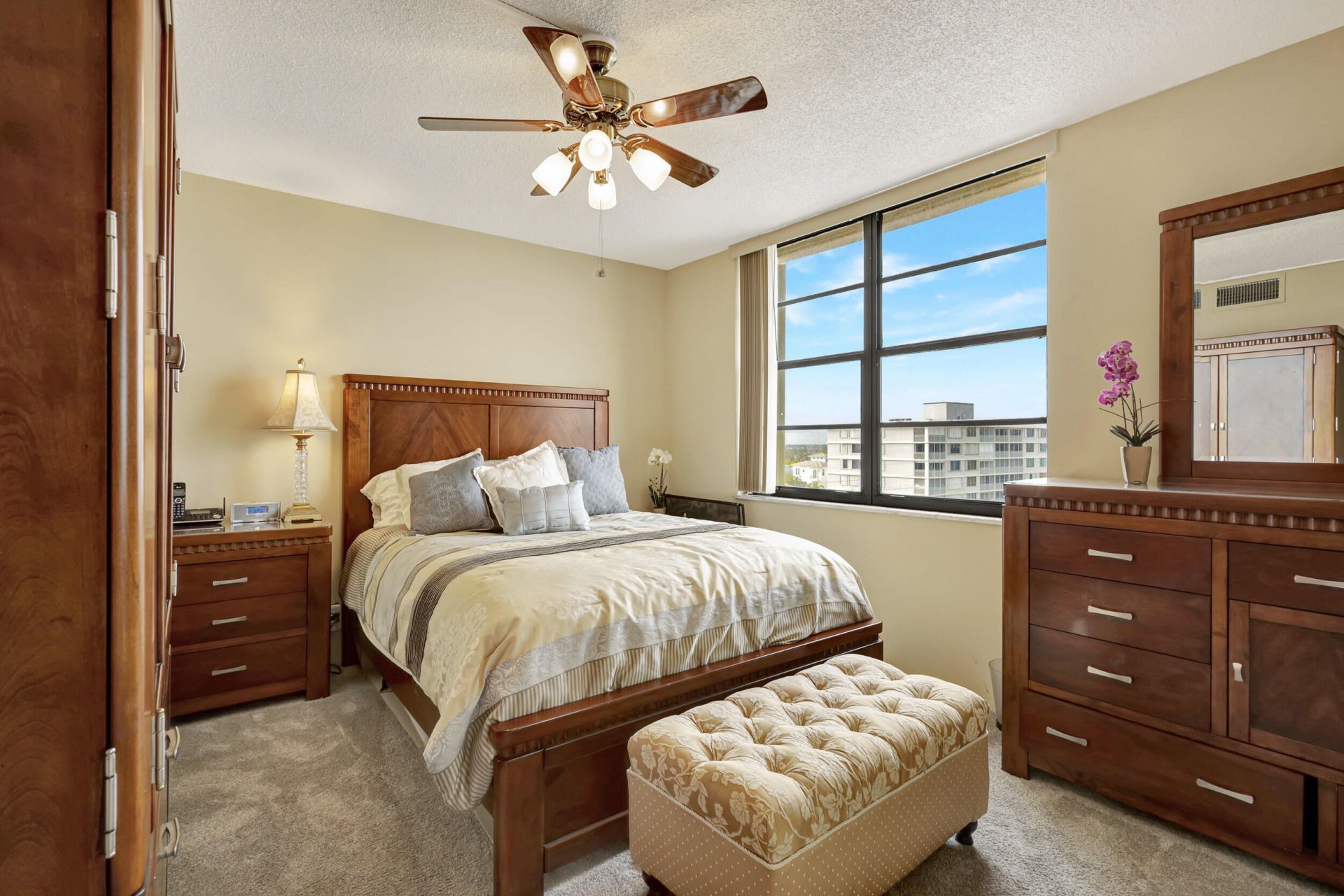 840 Ocean Drive, Unit 806, Juno Beach, FL 33408 Photo