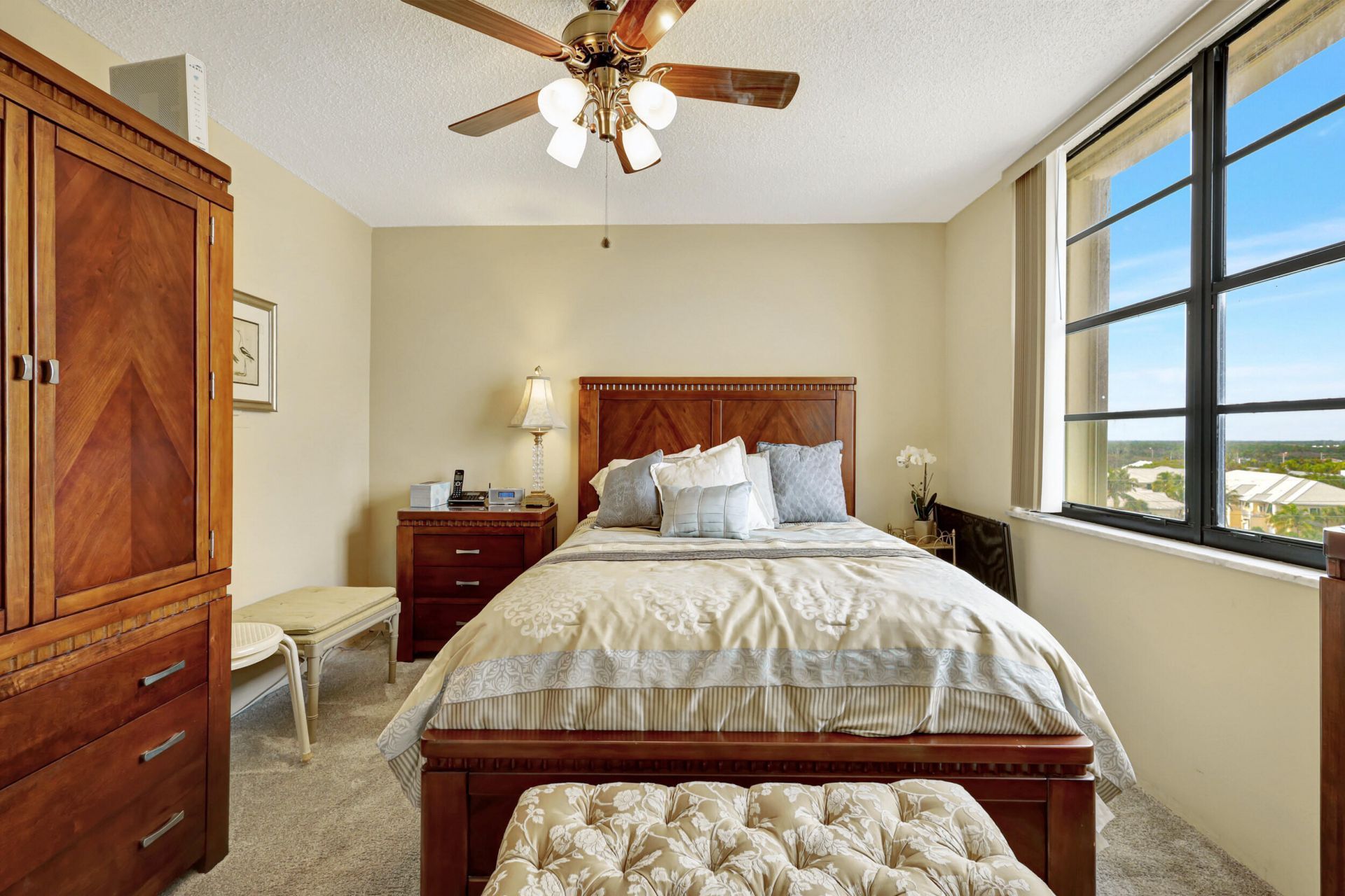 840 Ocean Drive, Unit 806, Juno Beach, FL 33408 Photo