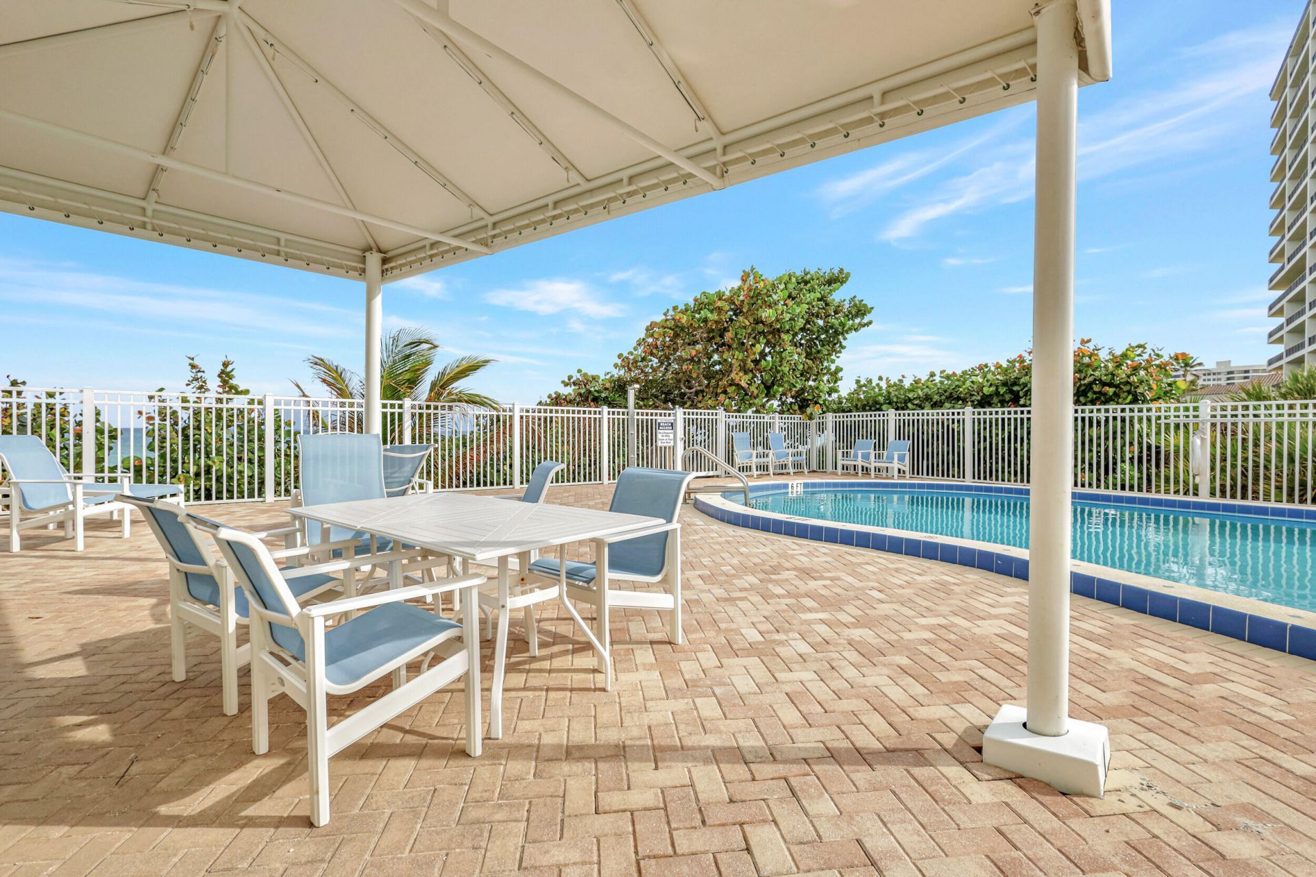 840 Ocean Drive, Unit 806, Juno Beach, FL 33408 Photo