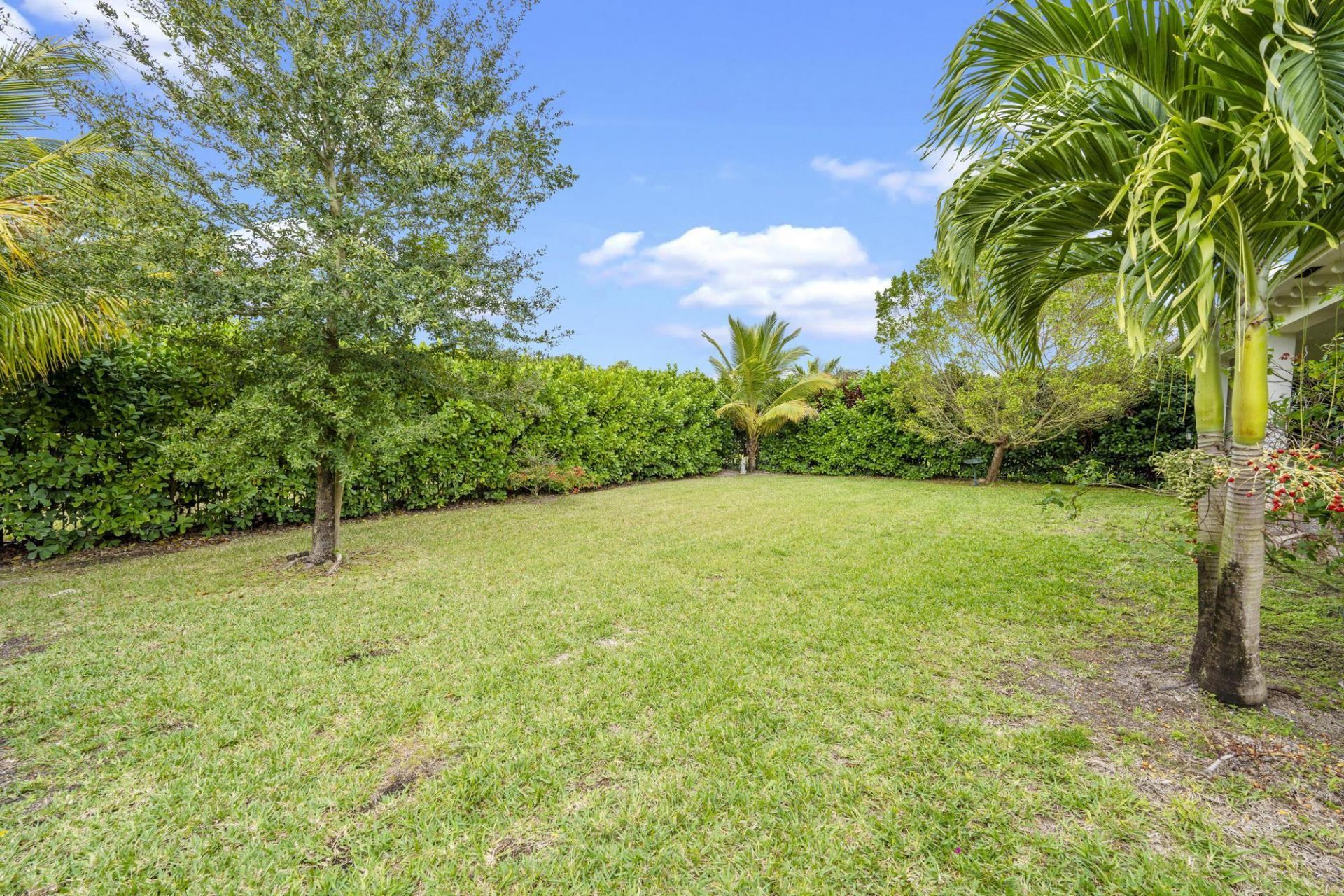 1025 Sterling Pine Place, Loxahatchee, FL 33470 Photo