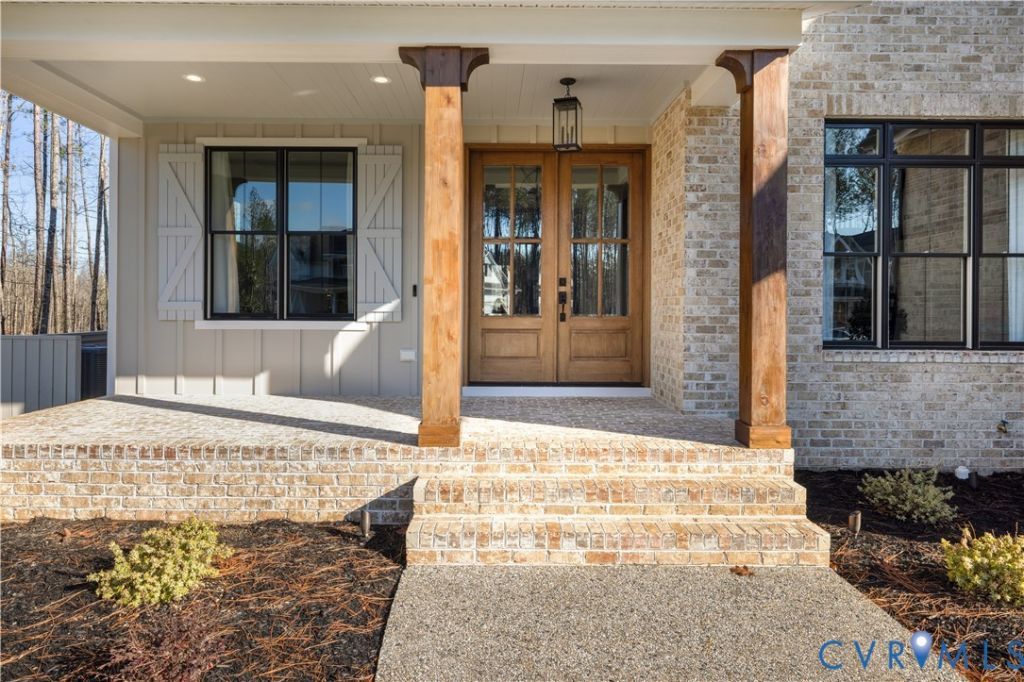 5112 Singing Bird Drive, Moseley, VA 23120 Main Photo