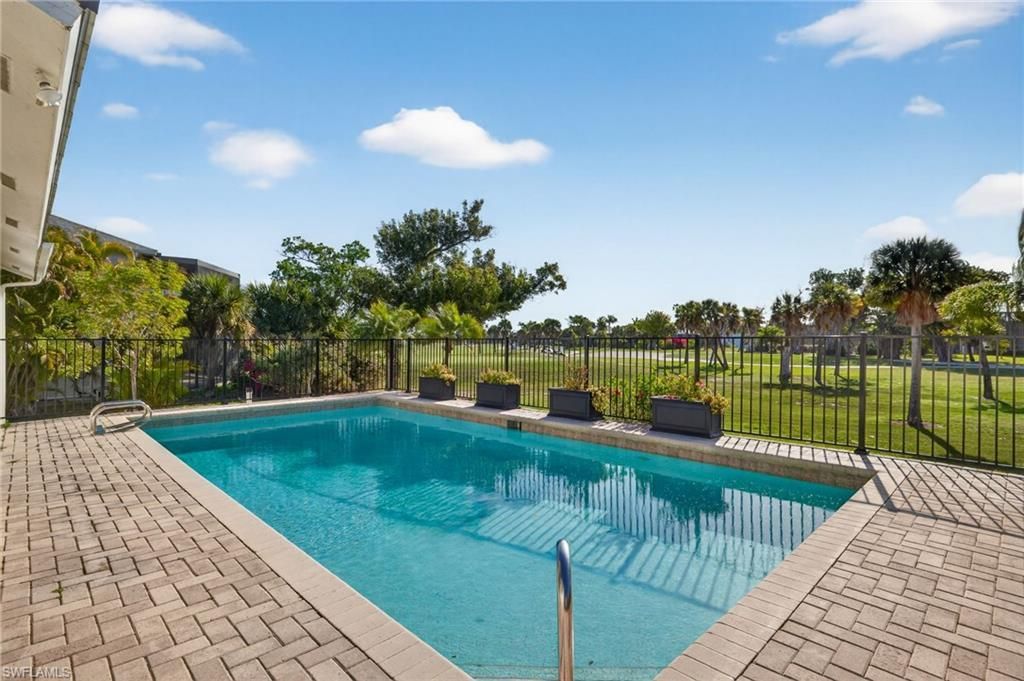 1304 Par View Dr, Sanibel, FL 33957 Photo