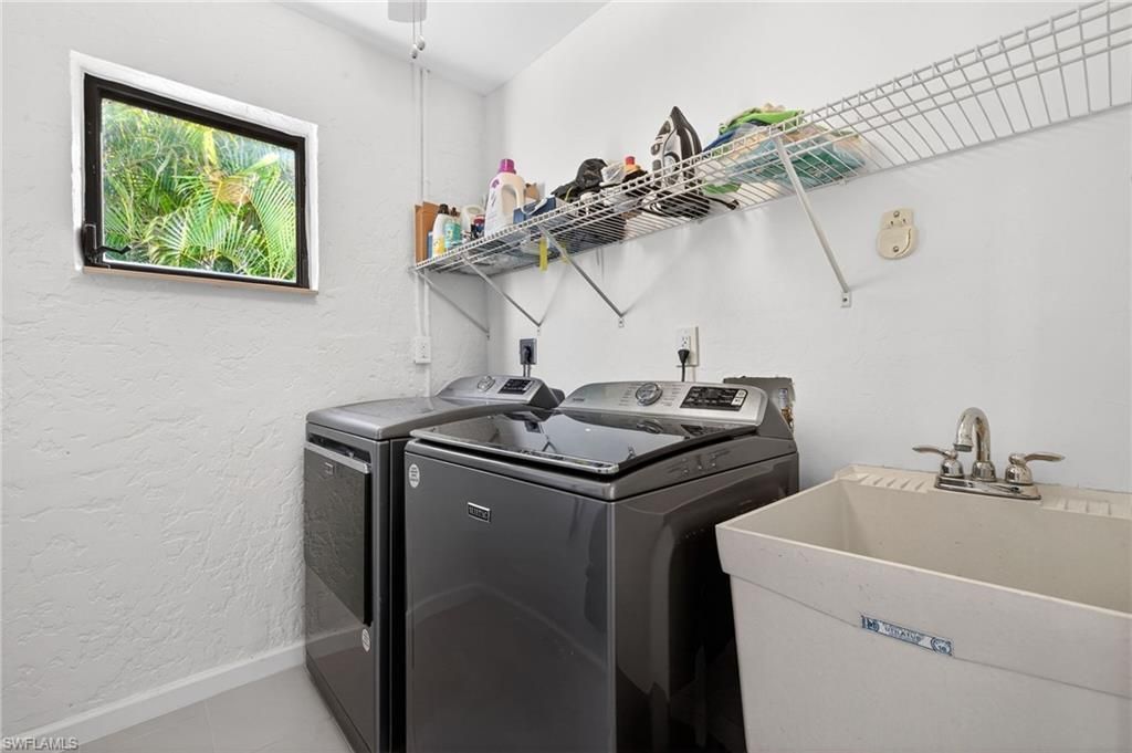 1304 Par View Dr, Sanibel, FL 33957 Photo