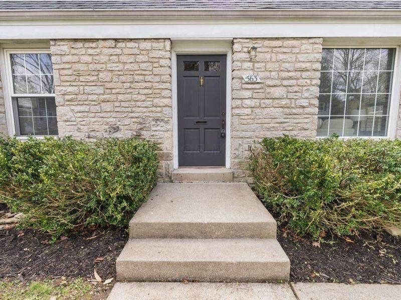 563 Loveman Avenue, Worthington, OH 43085 Photo 4