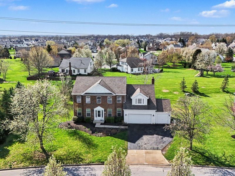 3956 Mead Drive, Powell, OH 43065 Photo 5