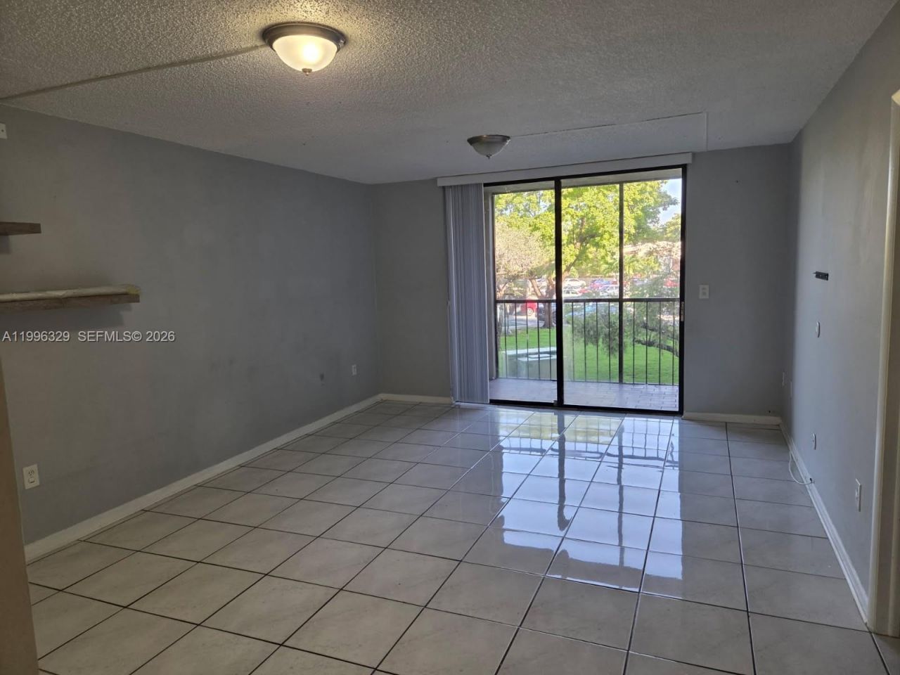 8015 SW 107th Ave, Unit 221, Miami, FL 33173 Photo
