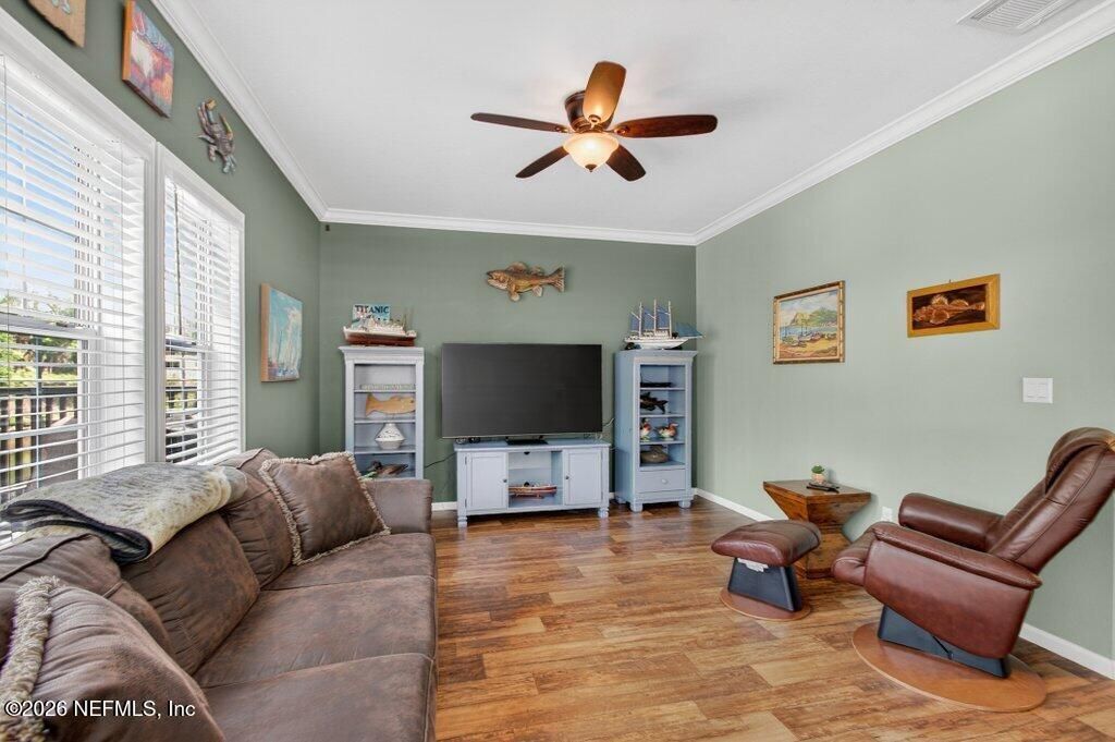 292 Maxwell Drive, Welaka, FL 32193 Photo