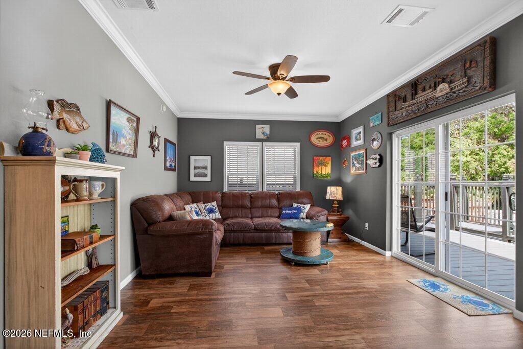 292 Maxwell Drive, Welaka, FL 32193 Photo