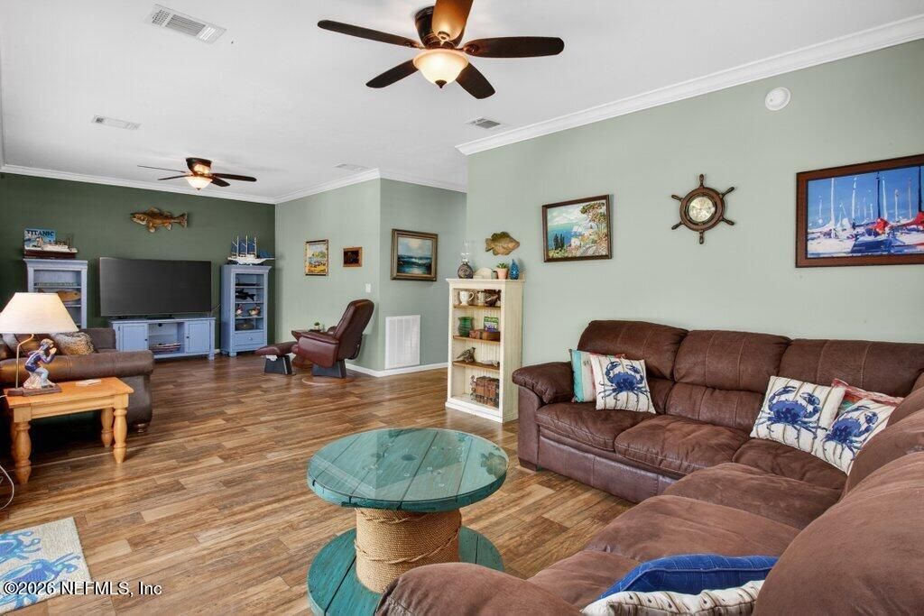 292 Maxwell Drive, Welaka, FL 32193 Photo