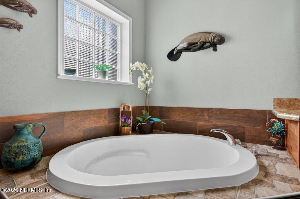 292 Maxwell Drive, Welaka, FL 32193 Photo