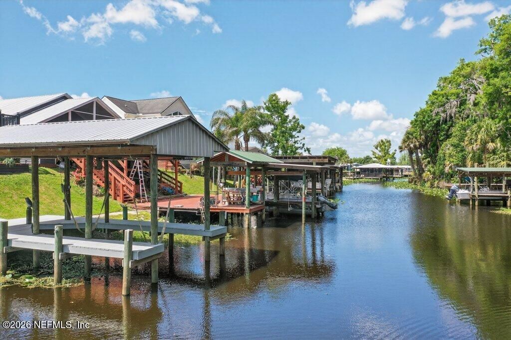 292 Maxwell Drive, Welaka, FL 32193 Photo