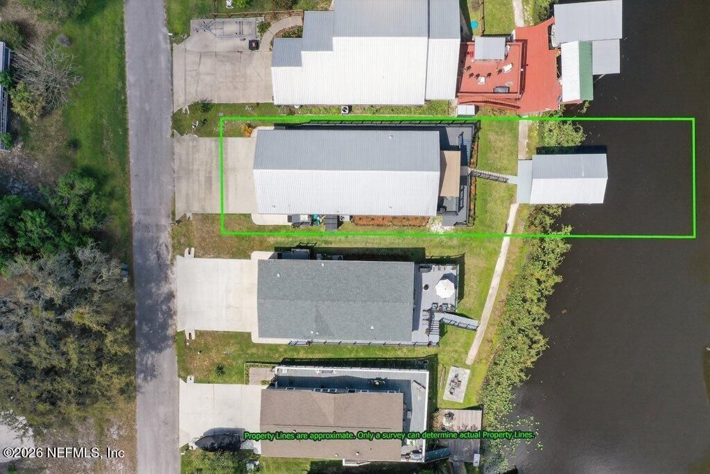 292 Maxwell Drive, Welaka, FL 32193 Photo