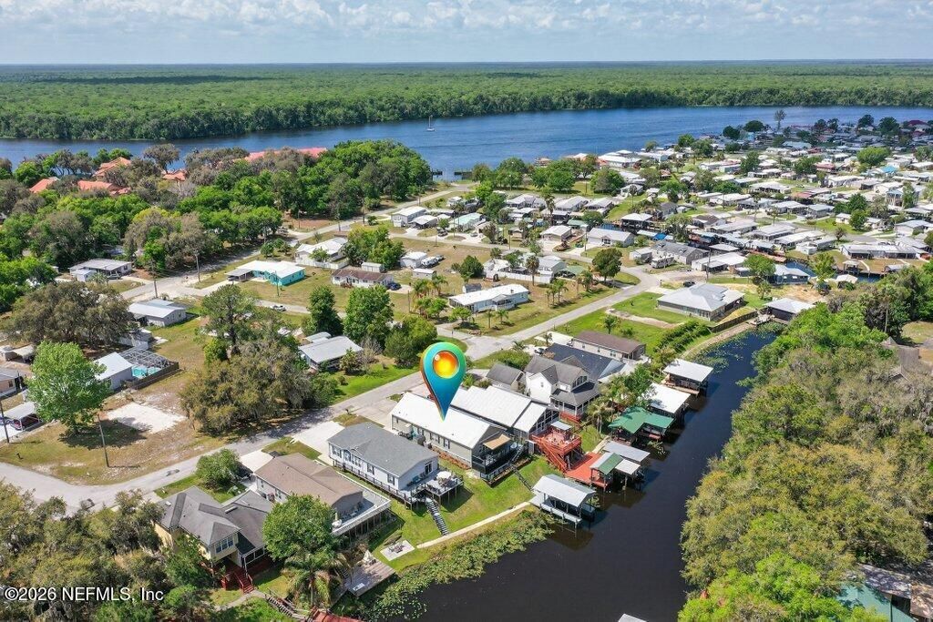 292 Maxwell Drive, Welaka, FL 32193 Photo