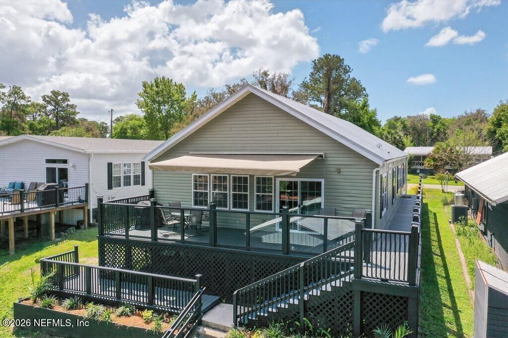 292 Maxwell Drive, Welaka, FL 32193 Photo