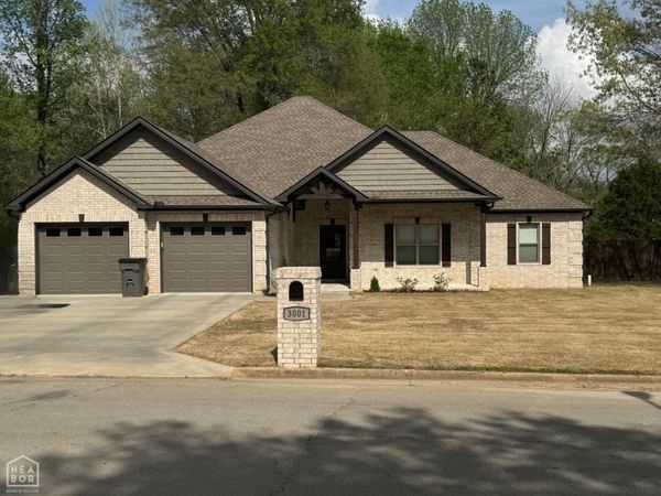 3001 Norman Rockwell Drive, Paragould, AR 72450