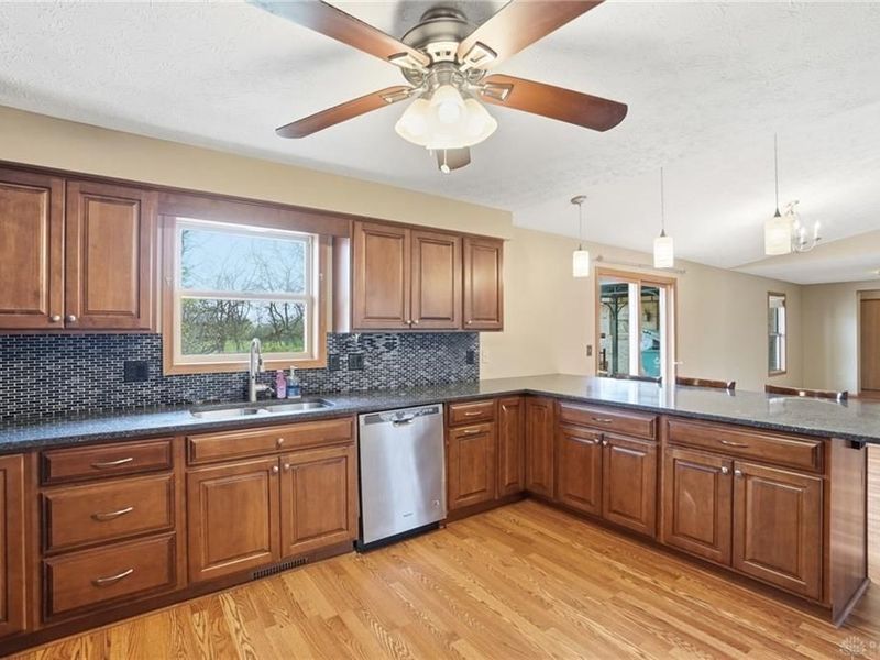 4248 Powell Road, Huber Heights, OH 45424 Photo 22