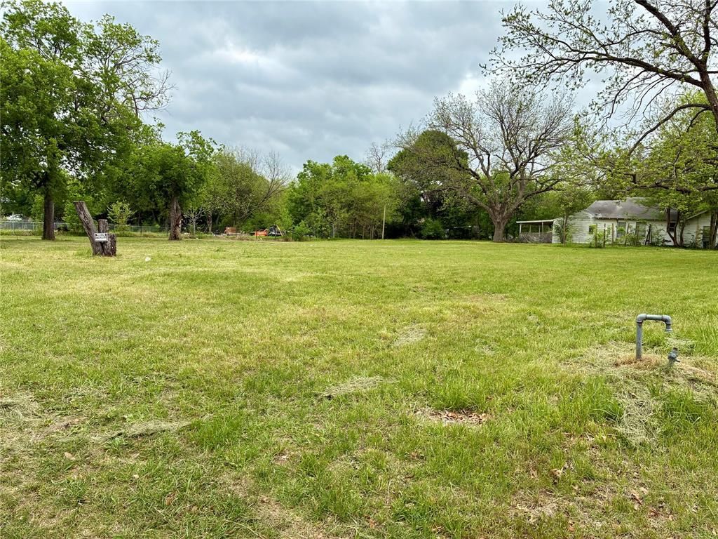 1304 Trout Road, Hutchins, TX 75141 Main Photo