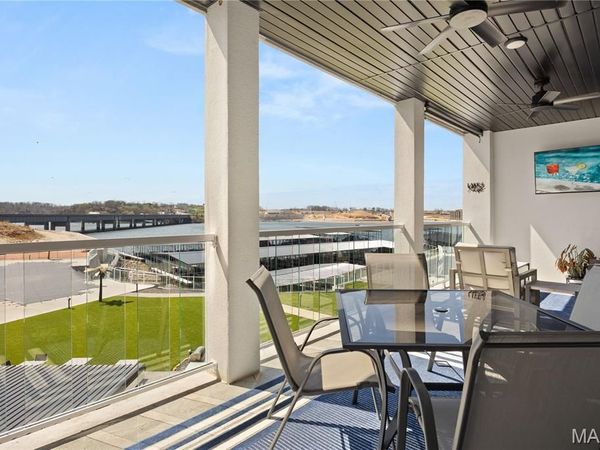 1055 Topsider Lane, Unit 212, Osage Beach, MO 65065