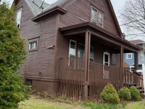 1374 Deane BOULEVARD, Racine, WI 53405