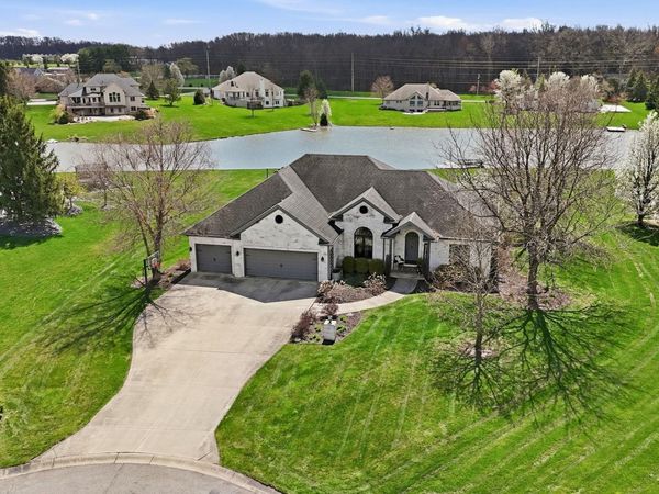 9802 Banyan Court, Fort Wayne, IN 46835