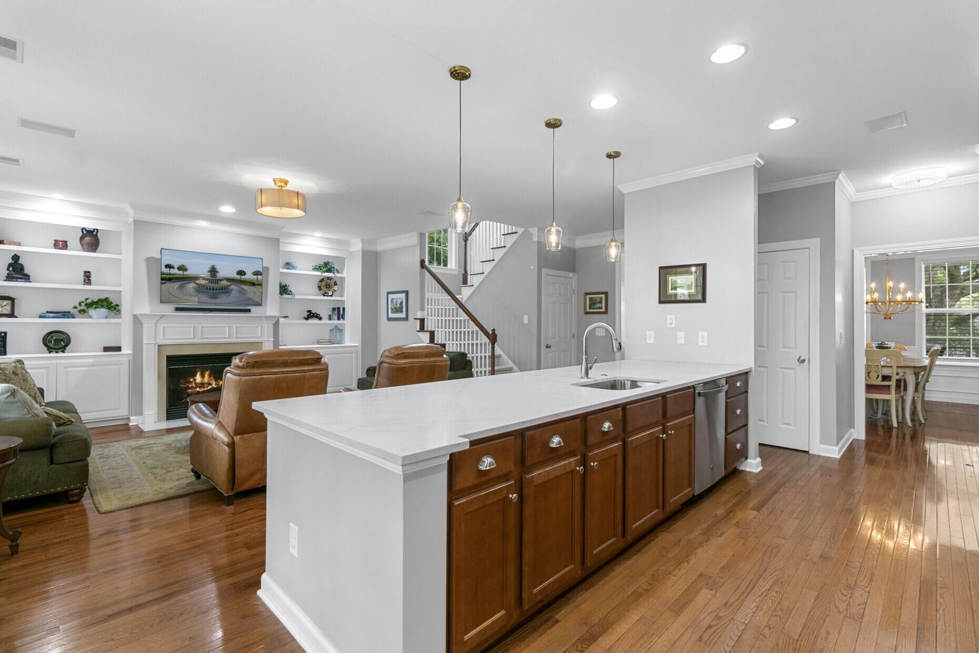 3124 Treadwell Street Photo 15