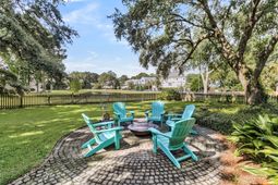 3124 Treadwell Street photo 4