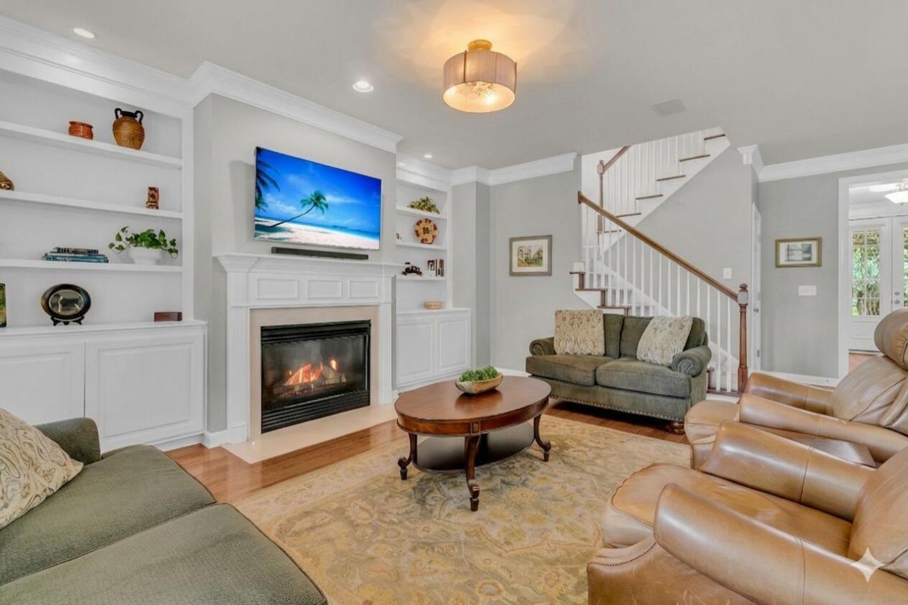 3124 Treadwell Street Photo 21