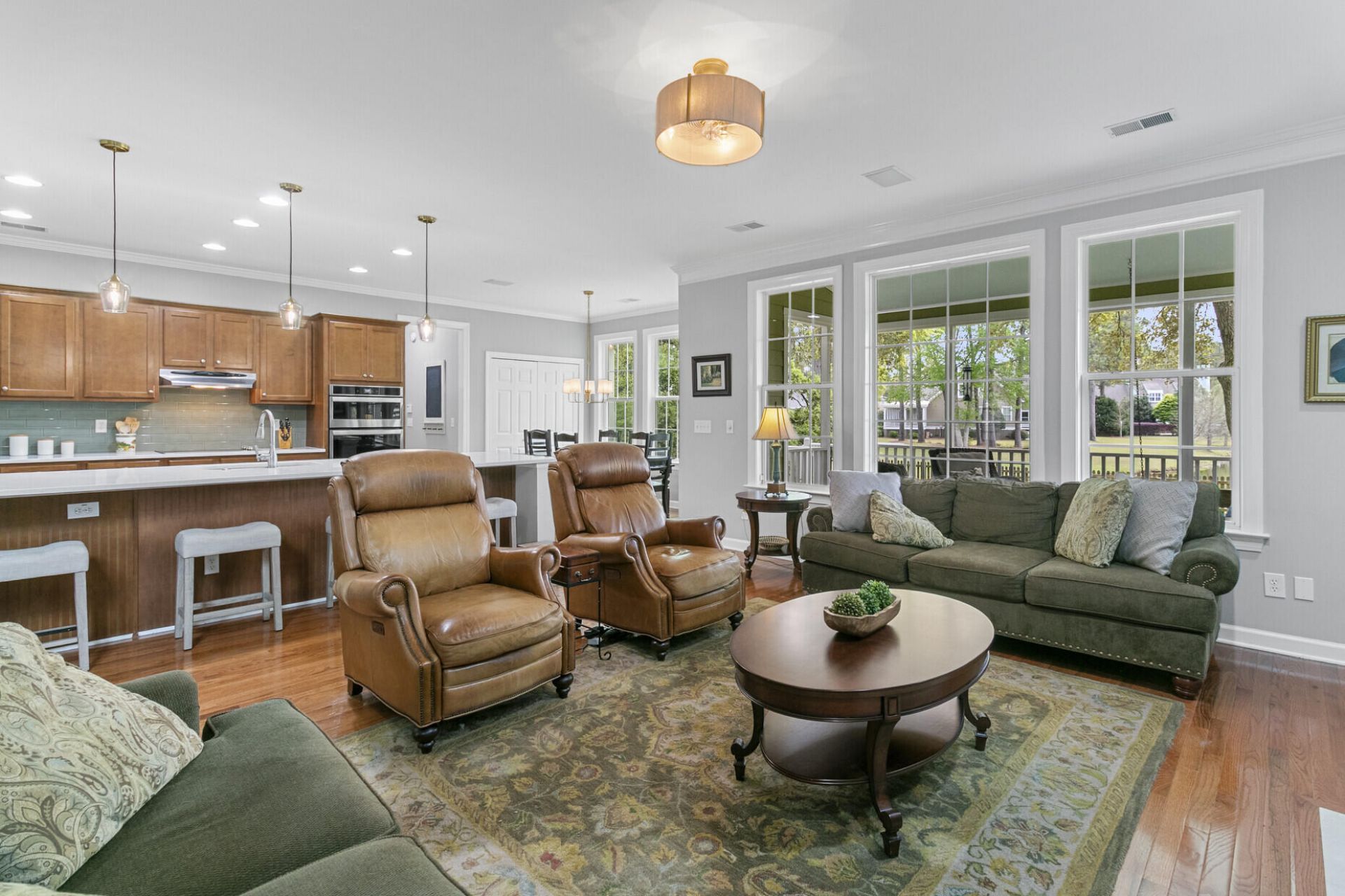 3124 Treadwell Street Photo 22