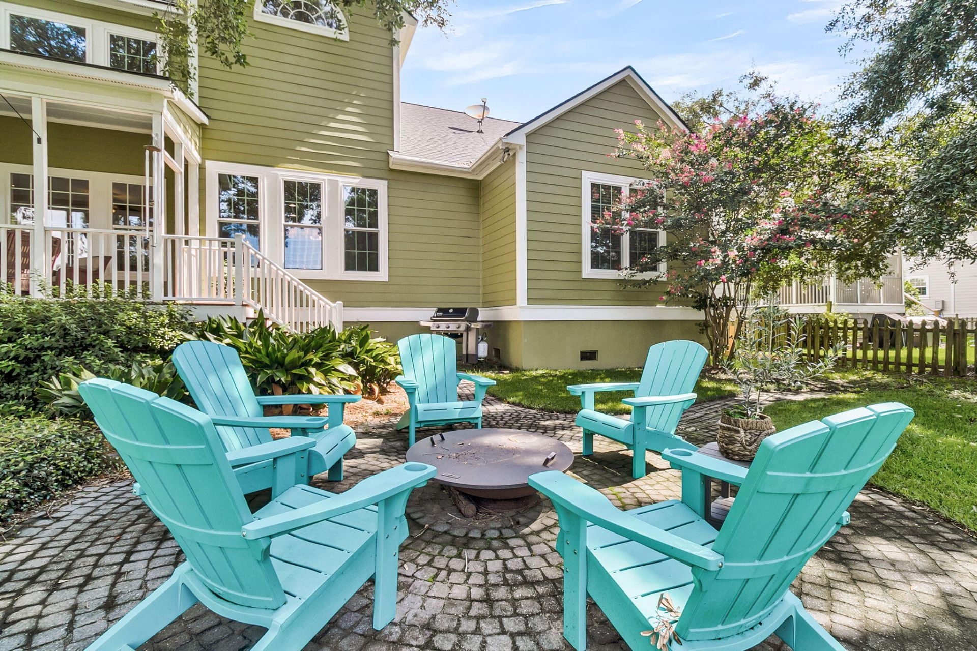 3124 Treadwell Street Photo 46