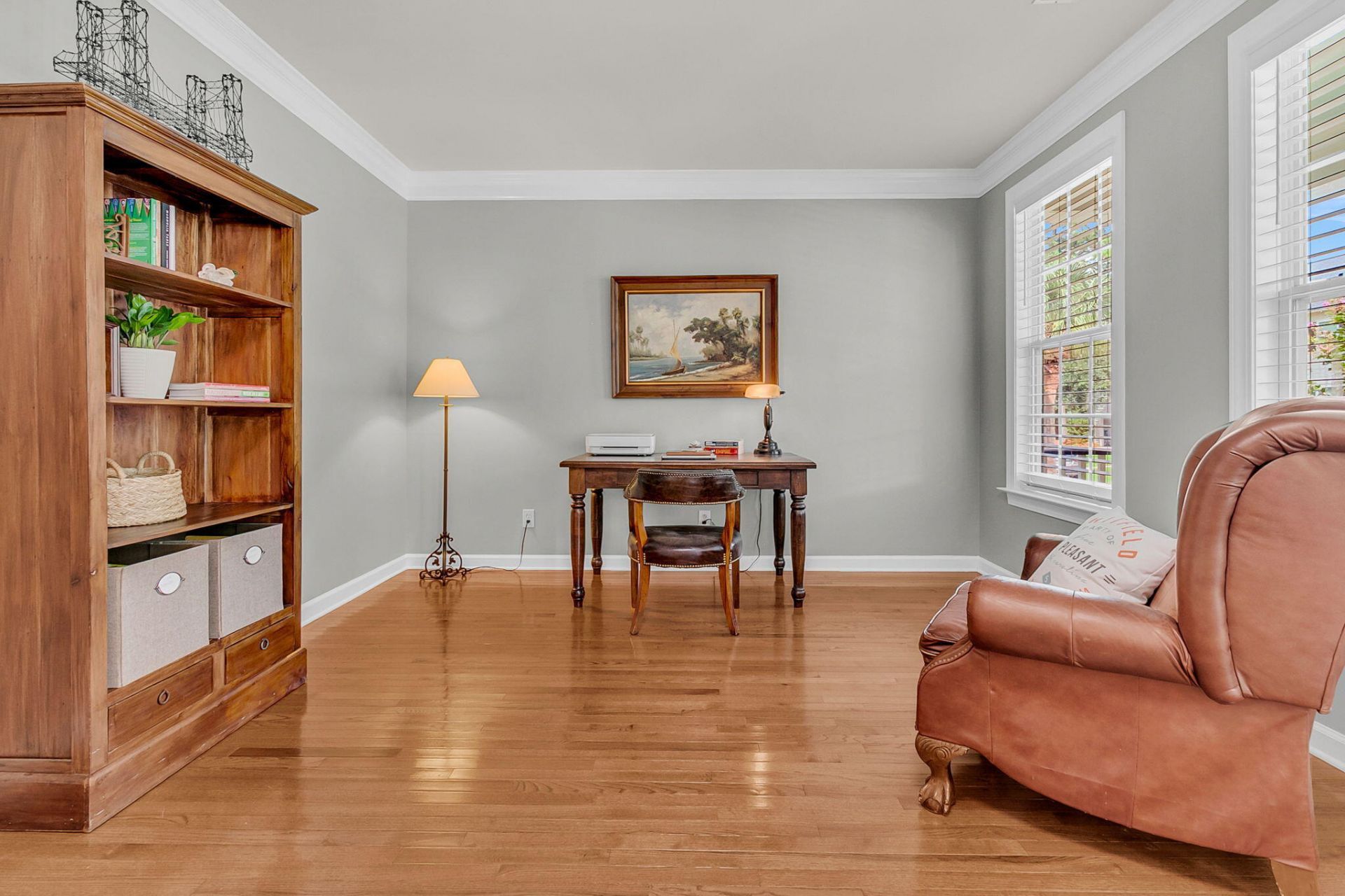 3124 Treadwell Street Photo 6