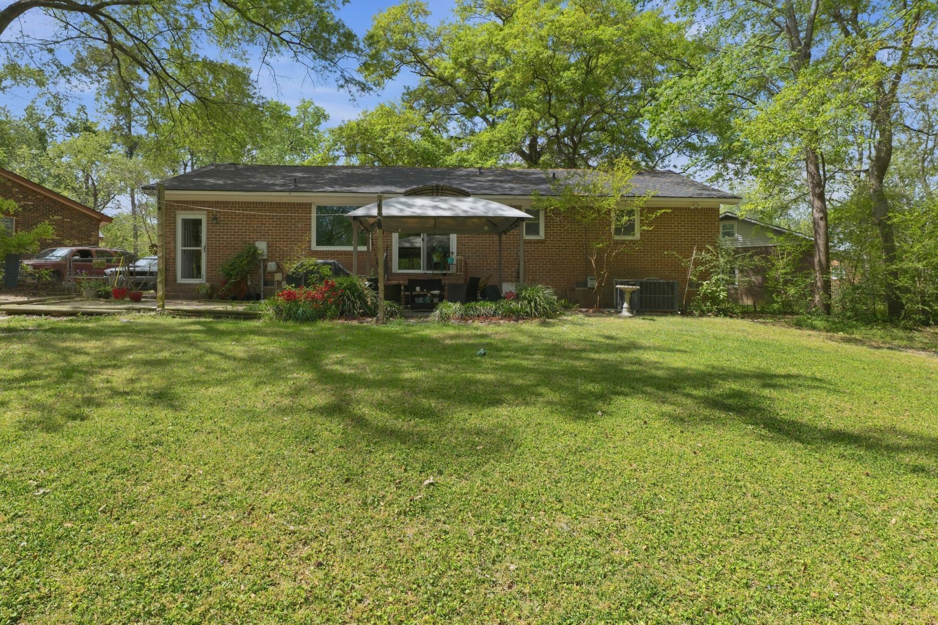 111 Duke Lane Photo 27