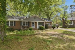 111 Duke Lane photo 4