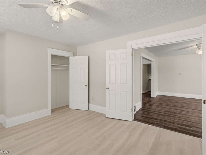 1714 Castle Avenue , Cleveland, OH 44113 Photo 10