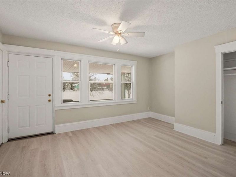 1714 Castle Avenue , Cleveland, OH 44113 Photo 17