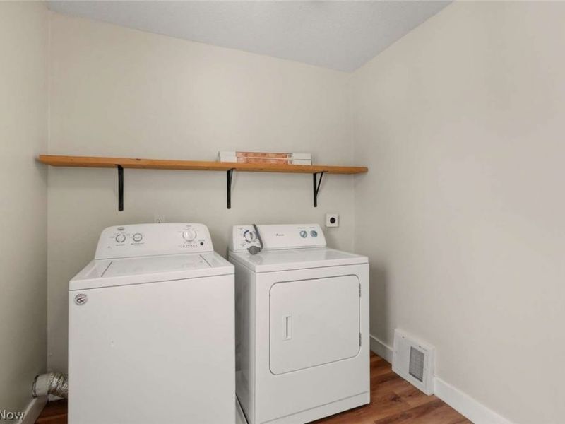 1714 Castle Avenue , Cleveland, OH 44113 Photo 20