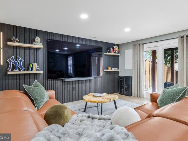 7406 ROUDSBY COURT, ALEXANDRIA, VA 22315