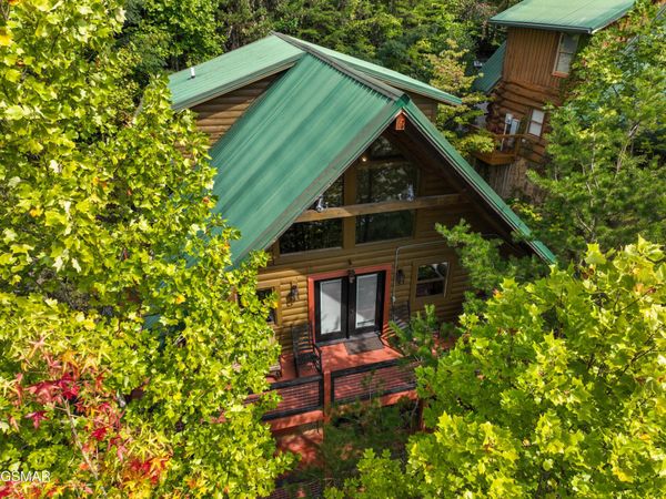 1615 Misty Hollow Way Way, Gatlinburg, TN 37738