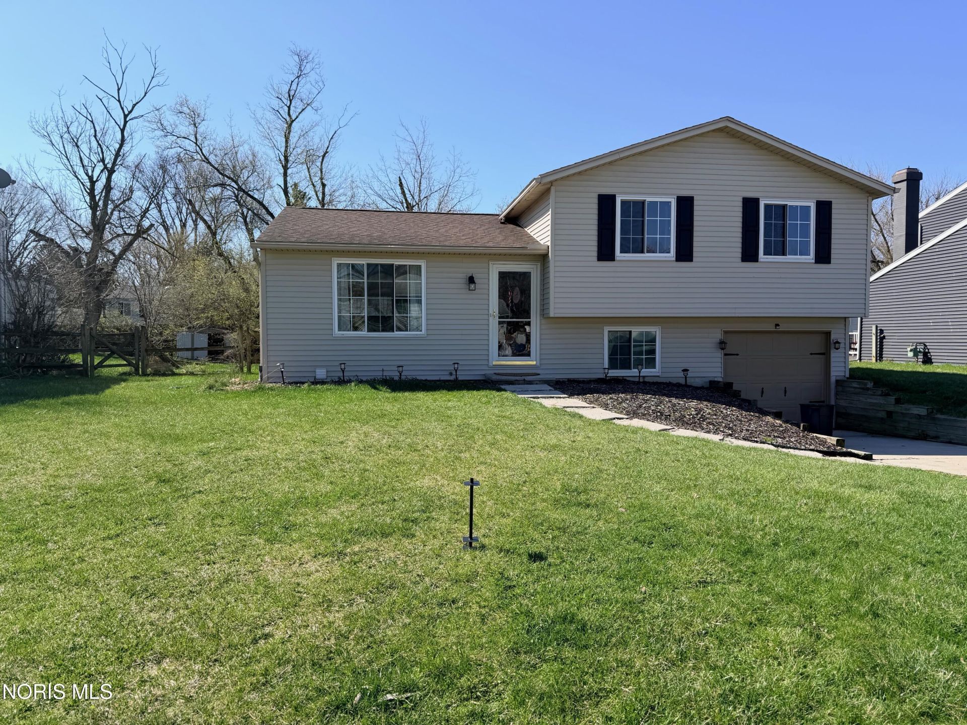 5705 Pheasant Hollow Drive , Toledo, OH 43615 Main Photo