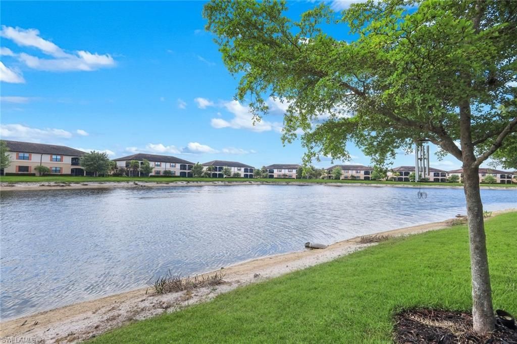 28029 Foxrock Ct , Bonita Springs, FL 34135 Photo