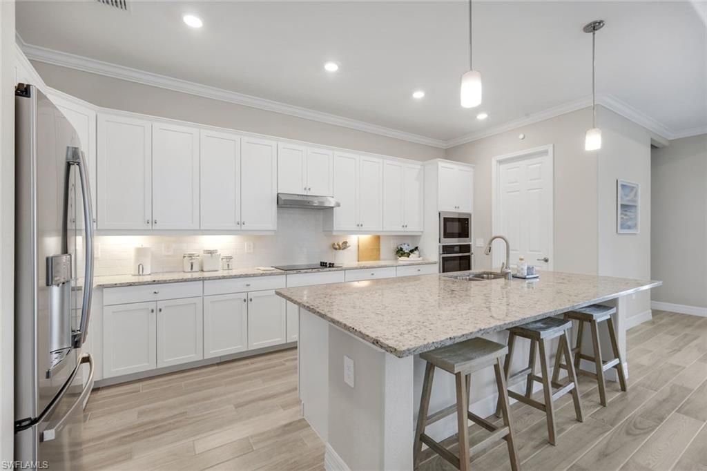 28029 Foxrock Ct , Bonita Springs, FL 34135 Photo