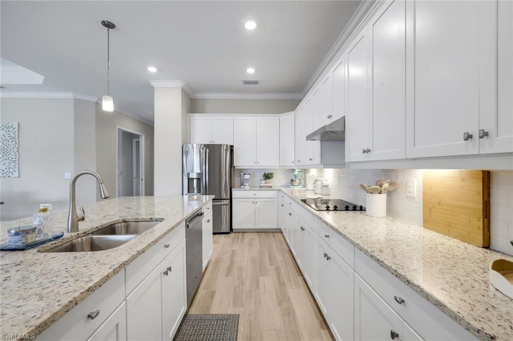 28029 Foxrock Ct , Bonita Springs, FL 34135 Photo