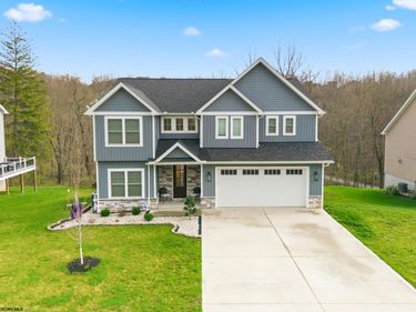 206 Farm Brook Lane, Morgantown, WV 26505