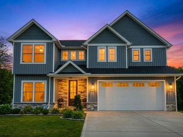 206 Farm Brook Lane, Morgantown, WV 26505