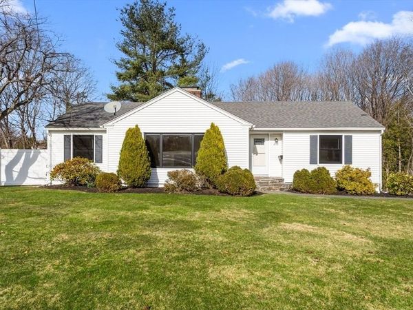 210 Parker Ave, Holden, MA 01520
