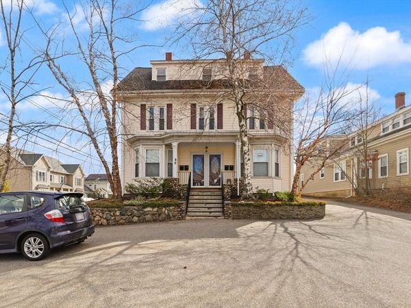 2 Pine St, Unit 3, Stoneham, MA 02180