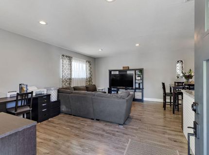 8943 El Mirador Dr #4, Unit 4, Elk Grove, CA 95624 Photo