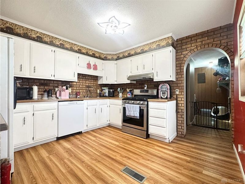 911 Miami Street, Urbana, OH 43078 Photo 13